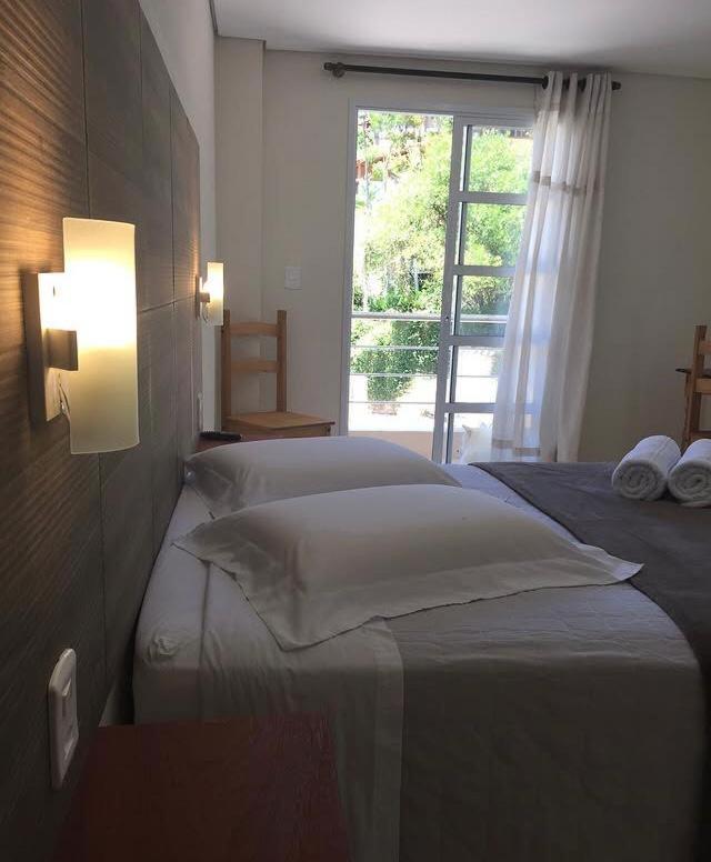 Casa Figueira Na Pedra Hotel ฟลอเรียนอโปลิส ภายนอก รูปภาพ
