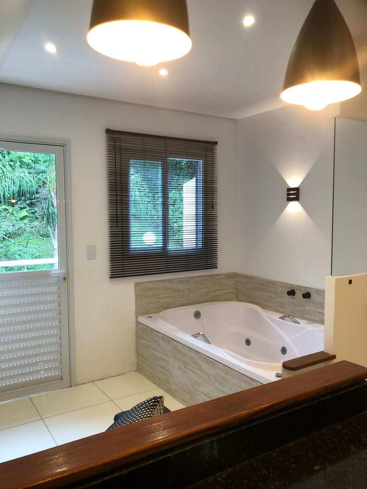 Casa Figueira Na Pedra Hotel ฟลอเรียนอโปลิส ภายนอก รูปภาพ