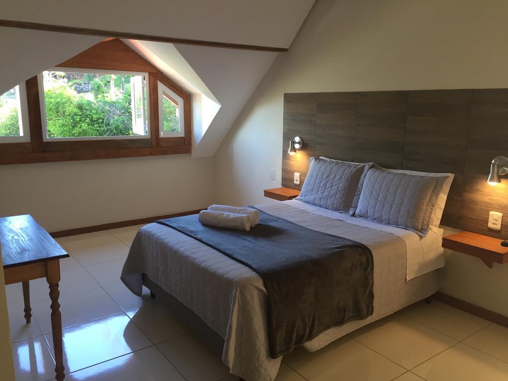 Casa Figueira Na Pedra Hotel ฟลอเรียนอโปลิส ภายนอก รูปภาพ